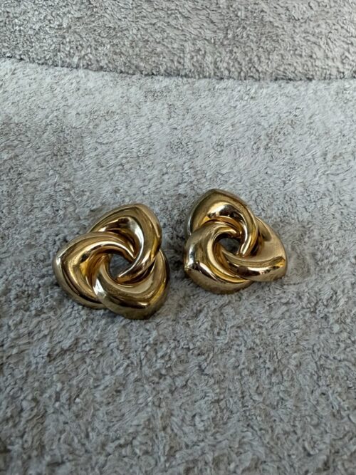 ARETES NUDO