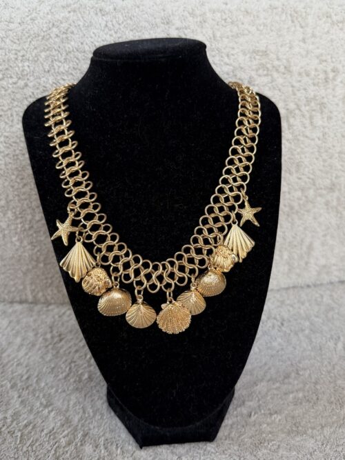 COLLAR CONCHITA